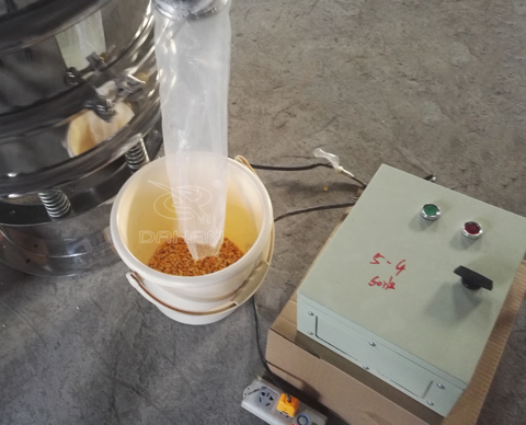 旋振筛粗出料口