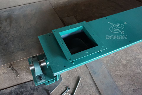 U型螺旋输送机进料口